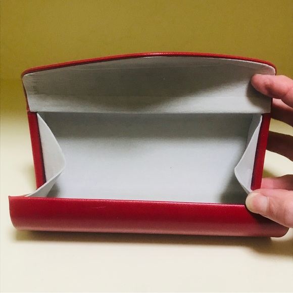 Valentino Red Sunglasses Case Glasses - Picture 6 of 8